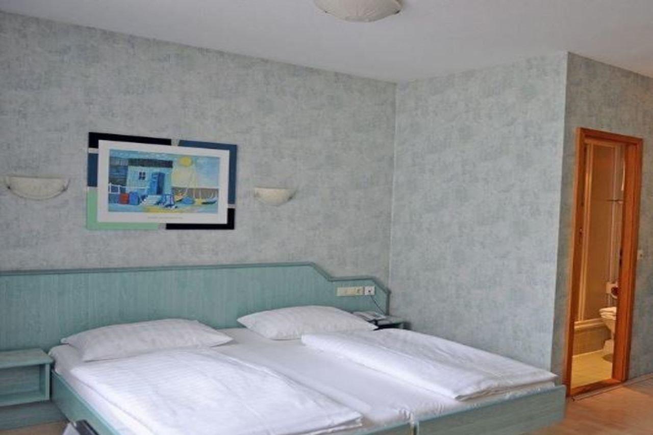 Hotel Astoria Frankfurt am Main Buitenkant foto