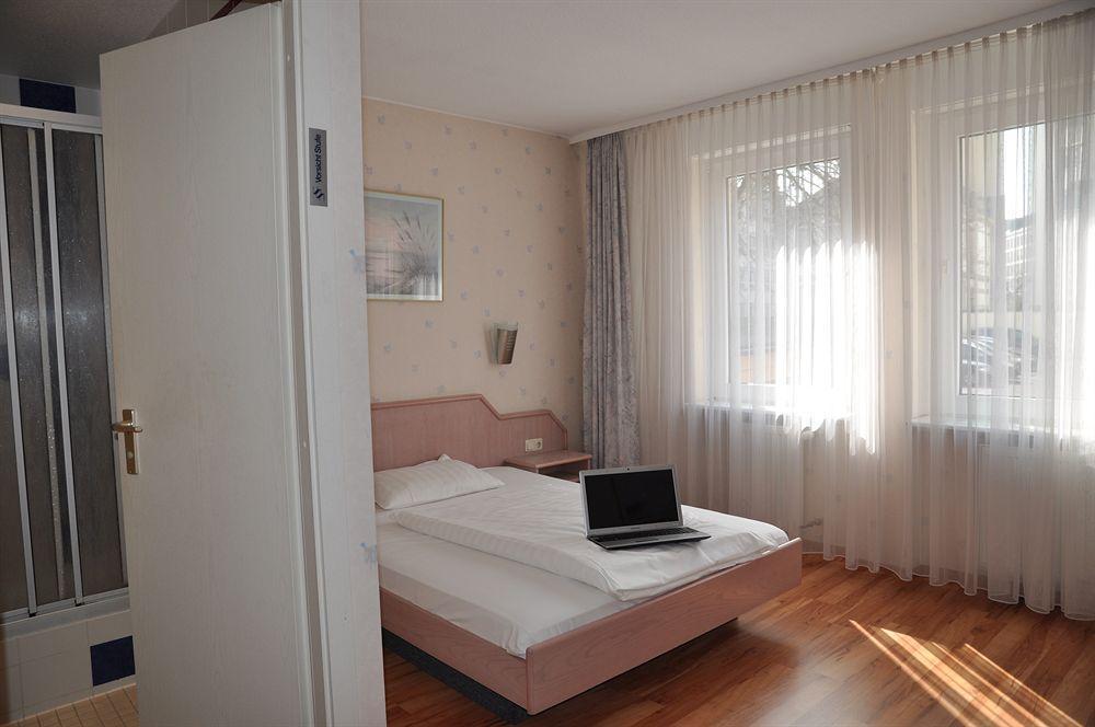 Hotel Astoria Frankfurt am Main Buitenkant foto