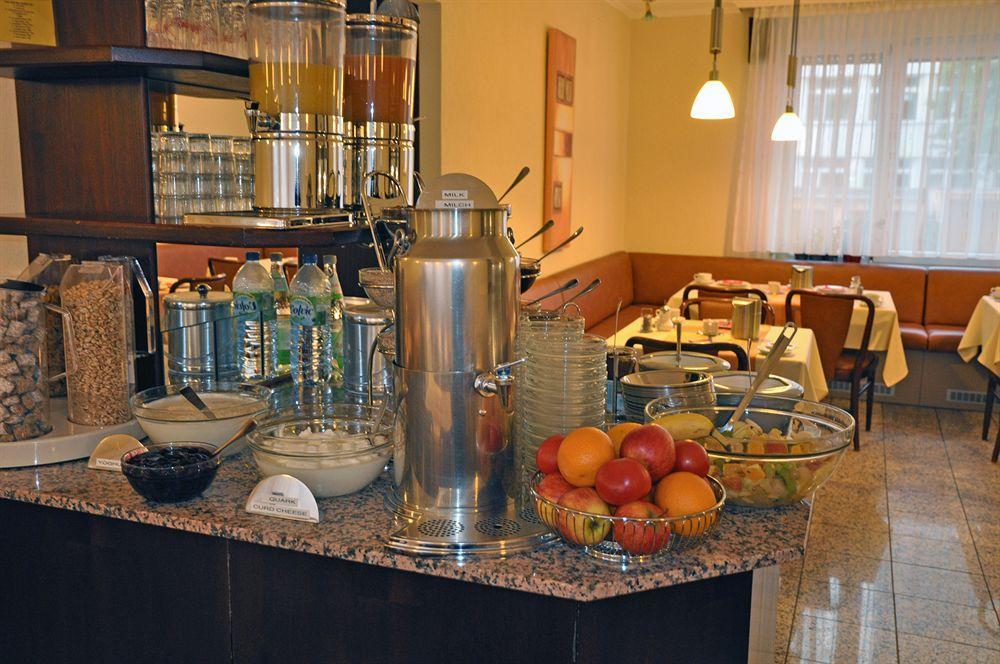 Hotel Astoria Frankfurt am Main Buitenkant foto