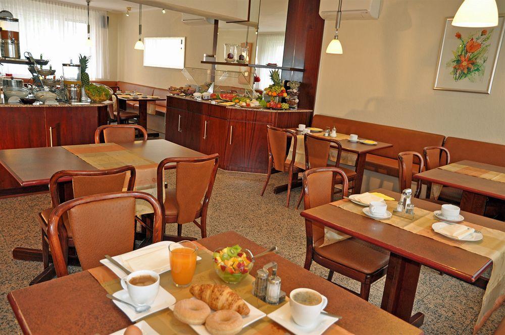 Hotel Astoria Frankfurt am Main Buitenkant foto
