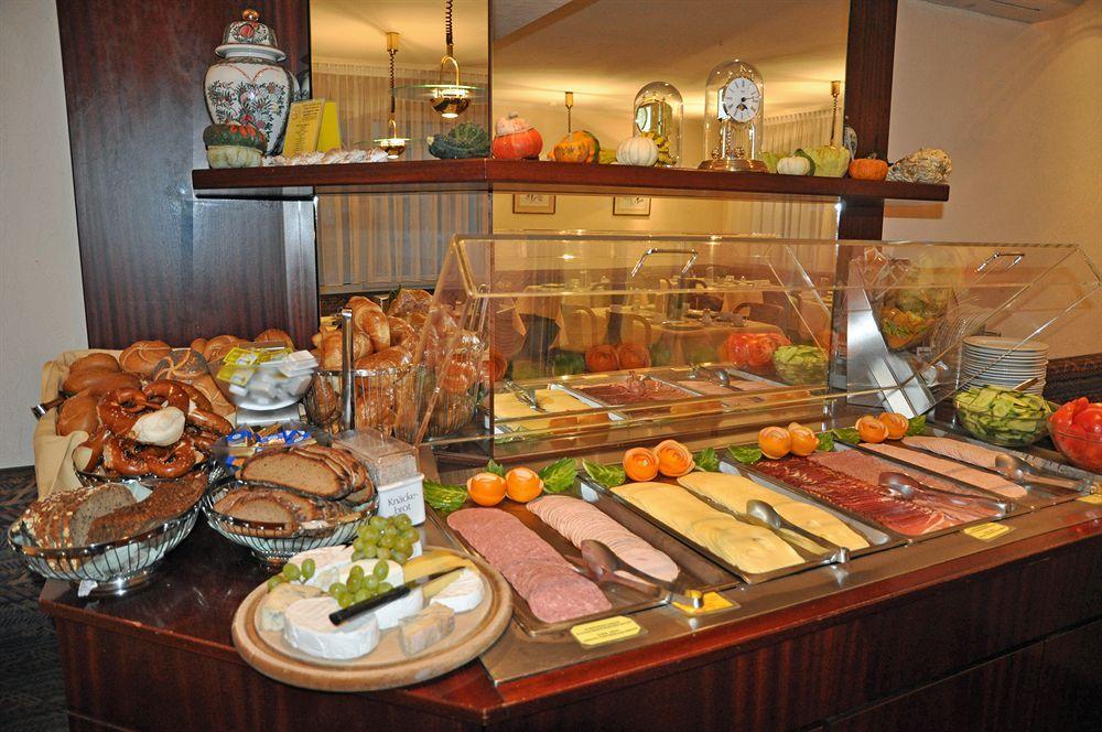 Hotel Astoria Frankfurt am Main Buitenkant foto