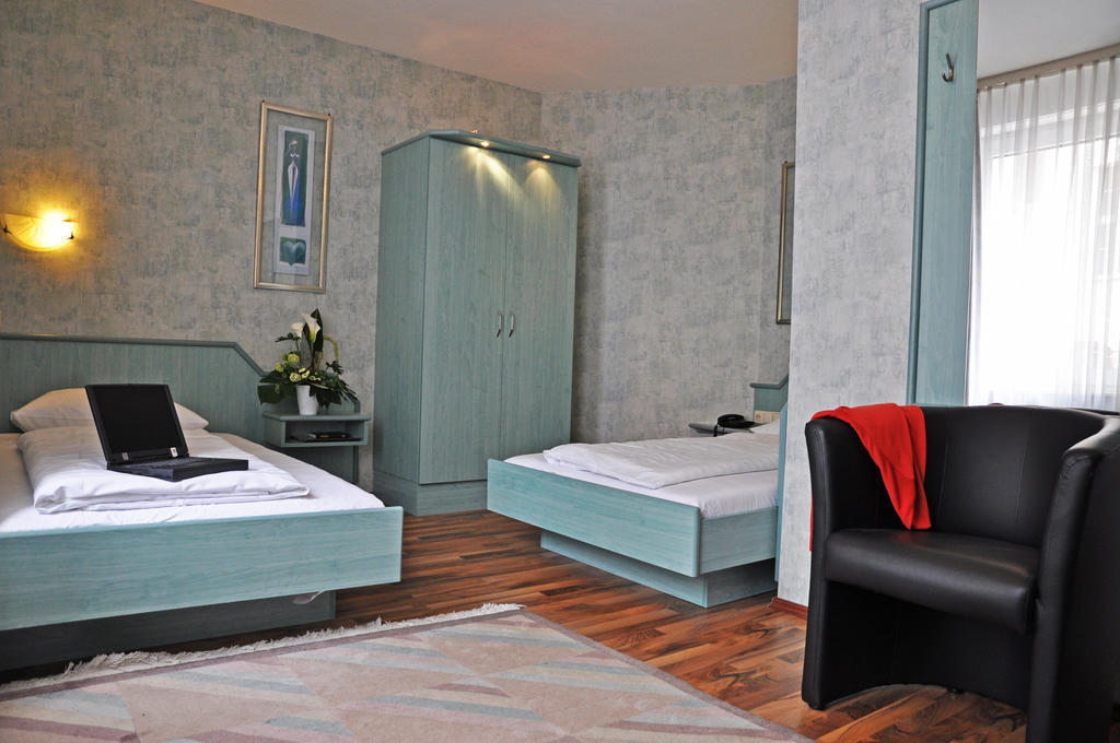 Hotel Astoria Frankfurt am Main Buitenkant foto